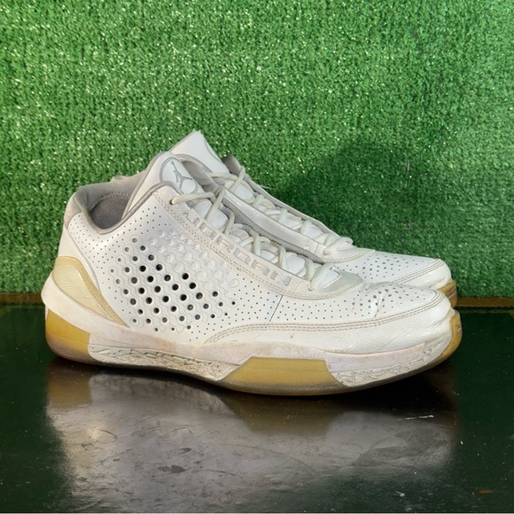 Nike Air Jordan 2010 Team Metallic Silver White 415093-103 Men’s Size 12 - Rare - Picture 1 of 6